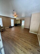 8031 River Rd in New Braunfels, TX - Building Photo - Building Photo