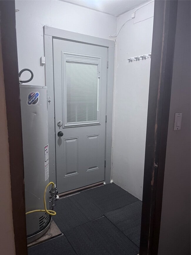 property at 3025 Chimira Ln