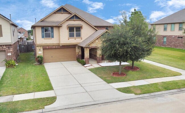 16506 Lanesborough Dr in Houston, TX - Building Photo - Building Photo