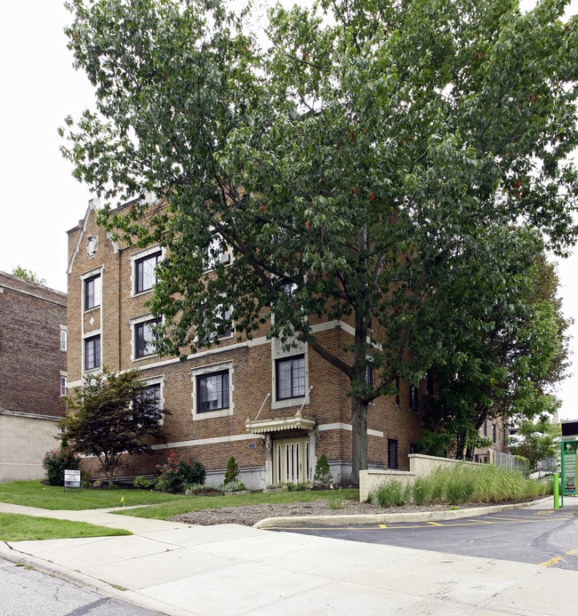 Middlehurst Apartments