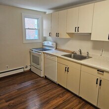 29 Delano St in Poughkeepsie, NY - Building Photo - Building Photo