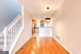 3638 Keswick Rd in Baltimore, MD - Building Photo - Building Photo