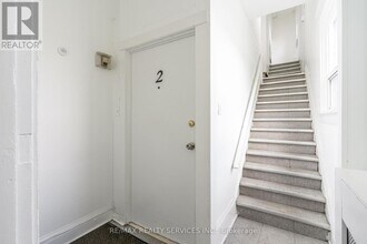 306-306 Greenwood Ave in Toronto, ON - Building Photo - Building Photo