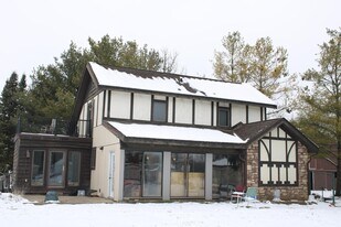 4585 Homer Rd NW in Centerburg, OH - Building Photo