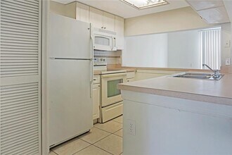 215 Mango Dr in Davenport, FL - Building Photo - Building Photo