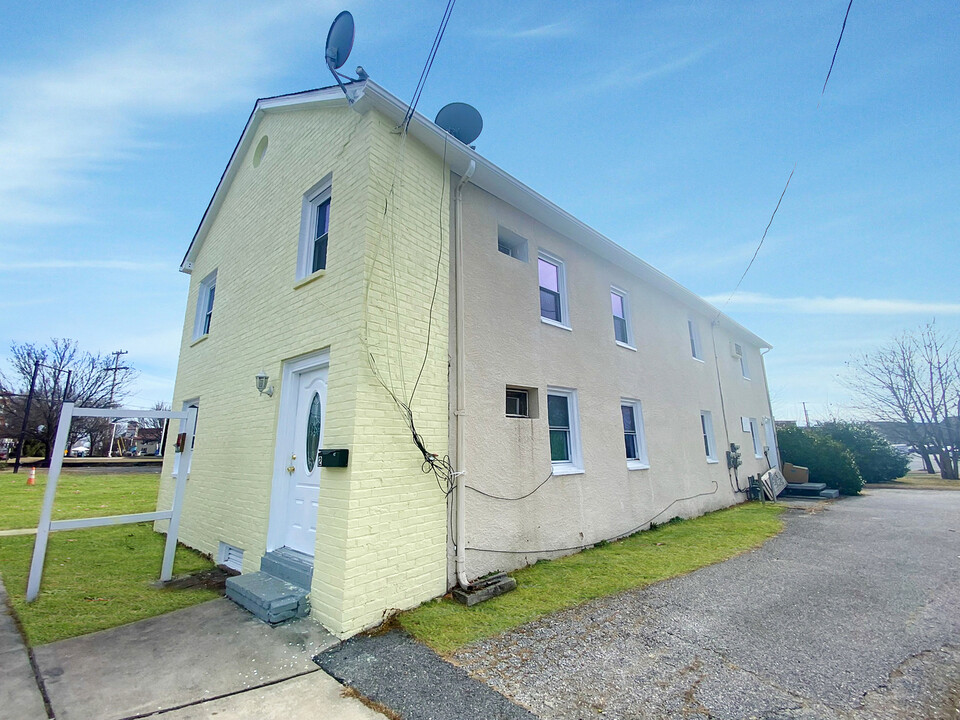 5 Westminster Pike in Reisterstown, MD - Building Photo