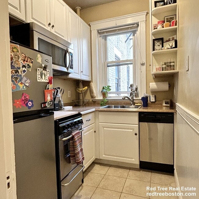 property at 1572 Commonwealth Ave