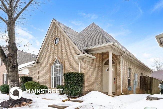 920 Spanish Trail Ln in Cordova, TN - Building Photo - Building Photo