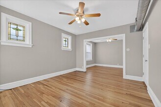 4964 Mardel Ave in St. Louis, MO - Building Photo - Building Photo