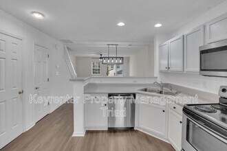 16 Raelans Cir in Greensboro, NC - Building Photo - Building Photo