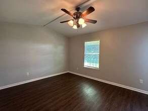 2924 St Joseph St in Corpus Christi, TX - Foto de edificio - Building Photo