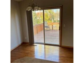 515 1st St N in Montrose, MN - Building Photo - Building Photo