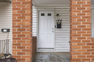 186 Oneida St in Pittsburgh, PA - Building Photo - Building Photo