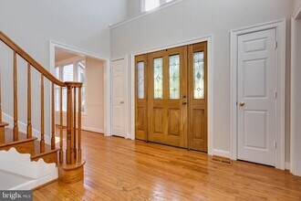 1316 Pleasant Meadow Rd in Crofton, MD - Building Photo - Building Photo