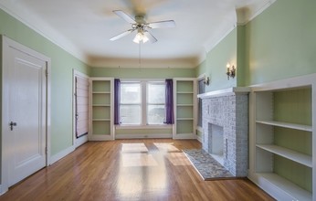 245 E Lullwood Ave in San Antonio, TX - Building Photo - Interior Photo