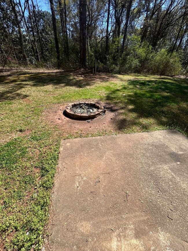 9 Evan Ct in Grantville, GA - Building Photo - Building Photo