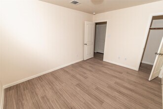 4259 Silver Ranch Rd in Houston, TX - Building Photo - Building Photo