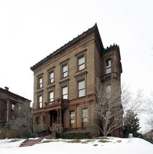 2201-2205 Green St in Philadelphia, PA - Building Photo - Building Photo