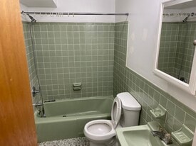 271 Palmer Rd, Unit 1 in Yonkers, NY - Building Photo