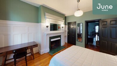 1905 Beacon St-Unit -B in Boston, MA - Building Photo - Building Photo