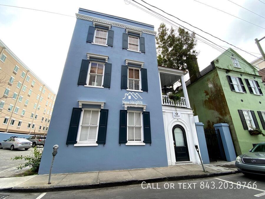 75 Society St in Charleston, SC - Building Photo