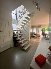 2410 Brickell Ave in Miami, FL - Building Photo - Building Photo