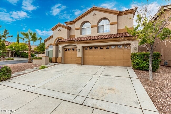 property at 1001 Eaglewood Dr