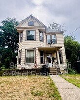 51 Oakdale Ct in Akron, OH - Building Photo