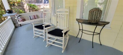 743 St Charles Ave NE in Atlanta, GA - Building Photo - Building Photo