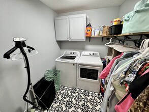 92 Water Cliff Dr in Somerset, KY - Building Photo - Building Photo