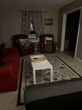 695 Grimes Ave in Silsbee, TX - Building Photo - Building Photo