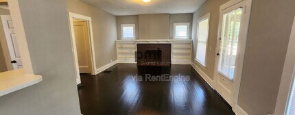 631 W William St in Decatur, IL - Building Photo - Building Photo