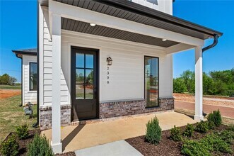 2308 S 31st Pl in Rogers, AR - Building Photo - Building Photo