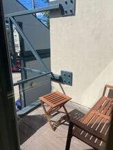 675 College St in Pittsburgh, PA - Building Photo - Building Photo