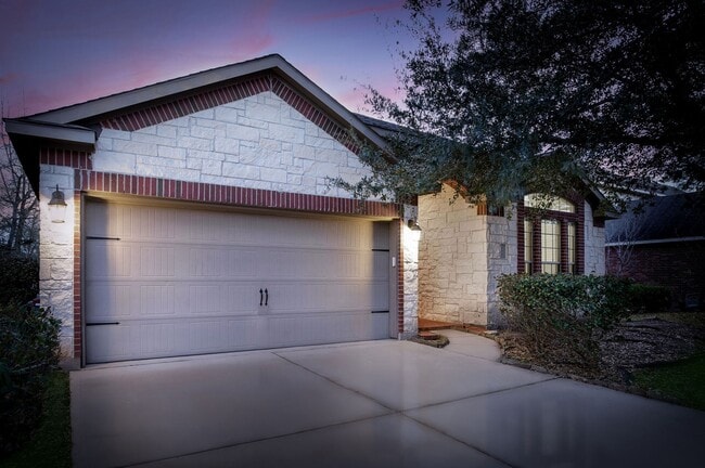 171 Black Swan Pl in Magnolia, TX - Building Photo - Building Photo