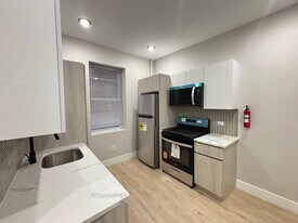 5008 Palisade Ave in West New York, NJ - Building Photo