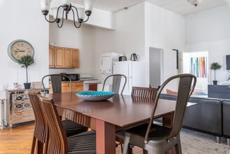 2257 1st Ave in New York, NY - Foto de edificio - Building Photo