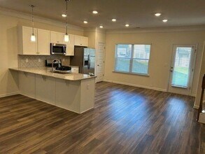 5229 City Walk Dr in Buford, GA - Building Photo - Building Photo