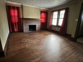843 S 60th St in Omaha, NE - Building Photo - Building Photo