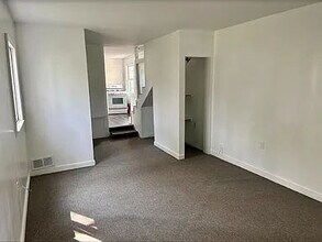 303 S 58th Ave W in Duluth, MN - Building Photo - Building Photo