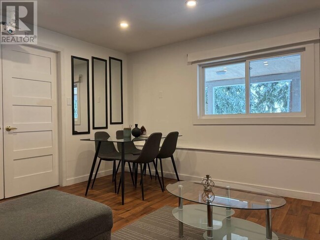 485 29th St E in North Vancouver, BC - Building Photo - Building Photo
