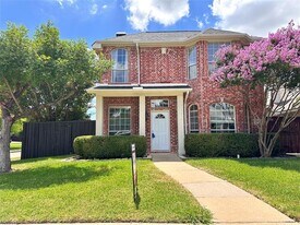 7901 Whispering Tree Ln in Plano, TX - Building Photo