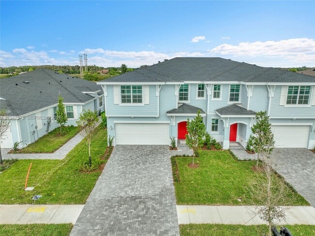 1687 Hoot Owl Holw in Loxahatchee, FL - Building Photo - Building Photo