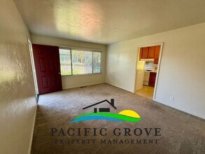 554 Gibson Ave in Pacific Grove, CA - Building Photo - Building Photo