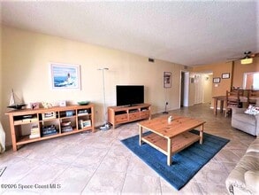 10 Sunflower St in Cocoa Beach, FL - Building Photo - Building Photo