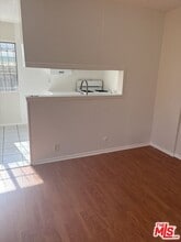 961 S Kenmore Ave in Los Angeles, CA - Building Photo - Building Photo