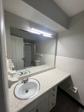 2343 Harrodsburg Rd in Lexington, KY - Building Photo - Building Photo