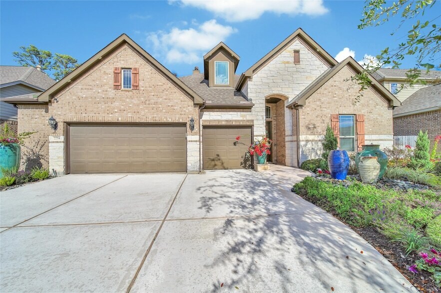 22714 Alderdale Ln in Tomball, TX - Foto de edificio