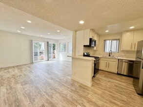 3722 S Canfield Ave in Los Angeles, CA - Building Photo - Building Photo