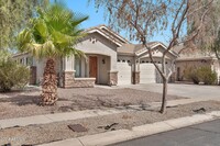 8404 West Myrtle Ave in Glendale, AZ - Foto de edificio - Building Photo